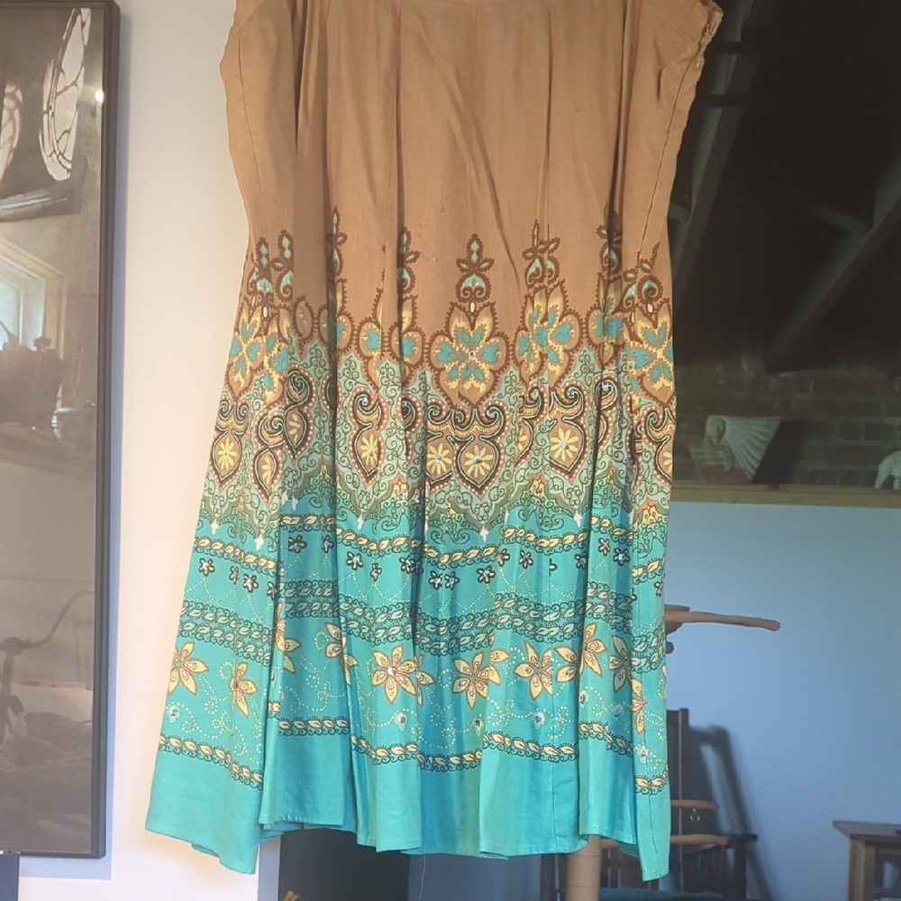 Coldwater Creek Tan and Green Pleated Midi Skirt Resort Wear